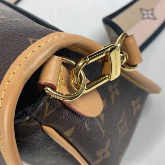 LOUIS VUITTON M45985 Monogram Diane NM PM Pochette Crossbody Shoulder Bag - Picture 9 of 14